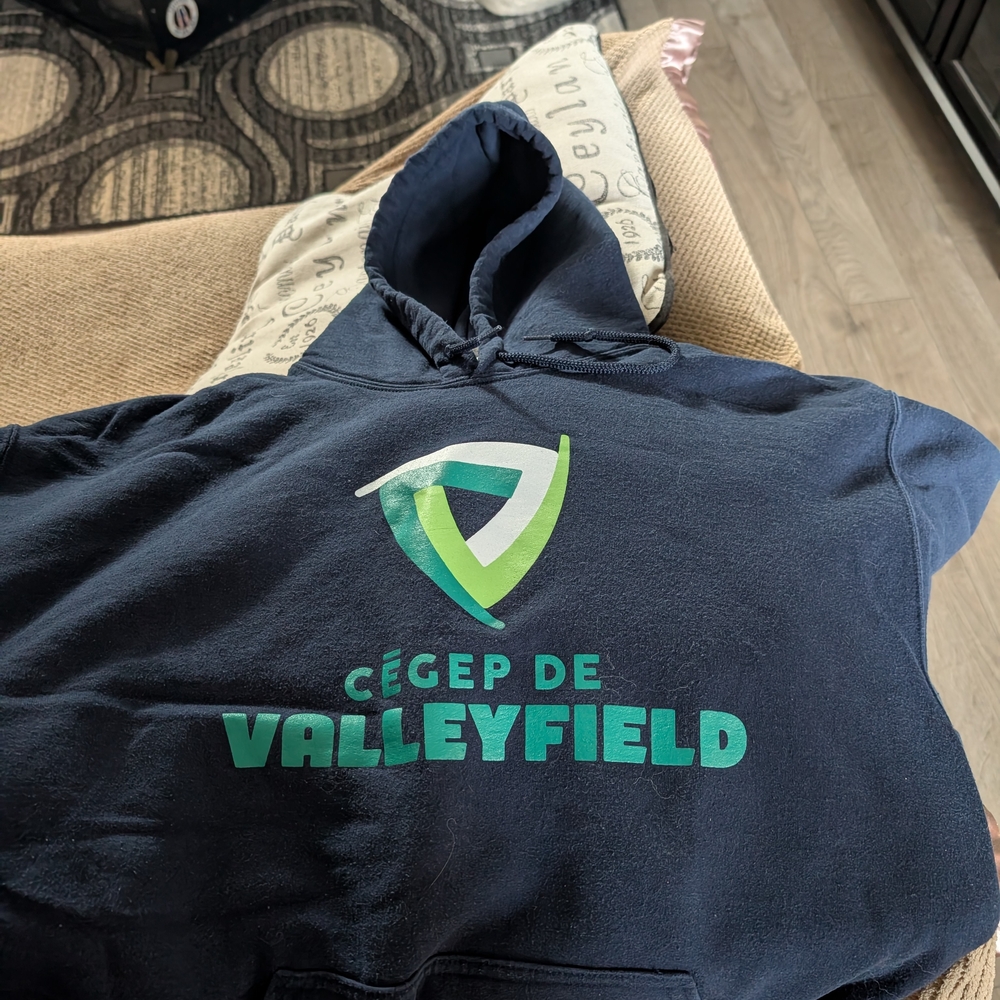 Cégep de Valleyfield Navy Hoodie